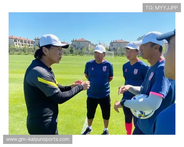 琑队如何提升青训成果的商业价值，青训队要求
